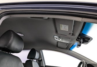 Подержанный автомобиль Hyundai Elantra Sedan 2019 года (23 фото)