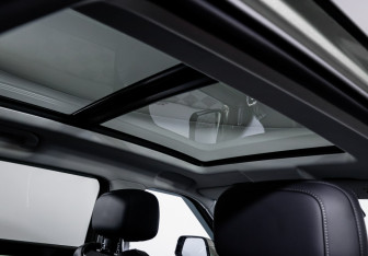 Подержанный автомобиль Jaecoo J7 2023 года (18 фото)