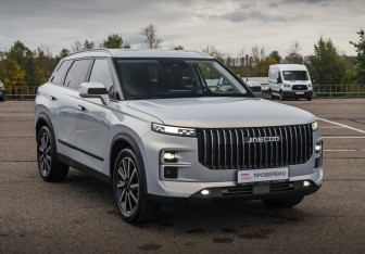 Подержанный автомобиль Jaecoo J7 2023 года (3 фото)