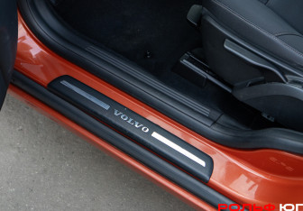 Подержанный автомобиль Volvo S40 2010 года (20 фото)