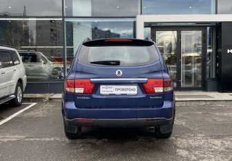 Подержанный автомобиль SsangYong Kyron 2010 года (6 фото)