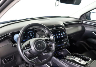 Подержанный автомобиль Hyundai Tucson 2021 года (7 фото)