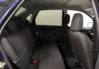 Подержанный автомобиль LADA (ВАЗ) Granta Sedan 2013 года (18 фото)