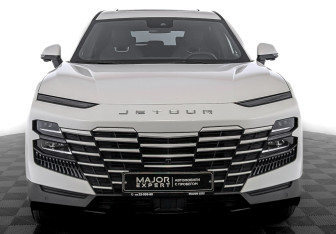 Подержанный автомобиль Jetour Dashing 2023 года (2 фото)