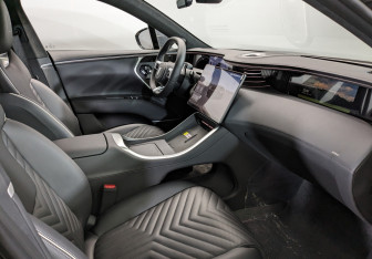 Новый Avatr 11 2025 (9 фото)