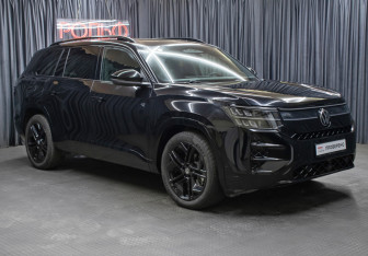 Подержанный автомобиль Volkswagen Teramont 2025 года (3 фото)