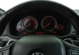 Подержанный автомобиль BMW X4 2014 года (11 фото)