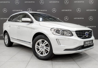 Подержанный автомобиль Volvo XC60 2017 года (3 фото)