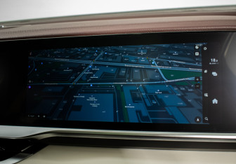 Подержанный автомобиль Geely Monjaro 2021 года (18 фото)