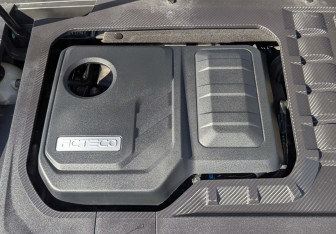 Подержанный автомобиль Exeed VX 2023 года (9 фото)