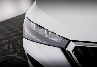 Подержанный автомобиль Skoda Rapid Liftback 2021 года (17 фото)