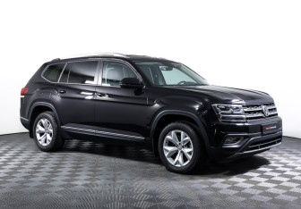 Подержанный автомобиль Volkswagen Teramont 2018 года (3 фото)