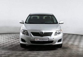Подержанный автомобиль Toyota Corolla Sedan 2008 года (2 фото)