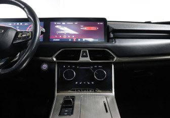 Подержанный автомобиль Exeed TXL 2023 года (15 фото)