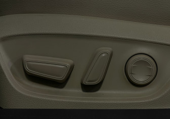 Подержанный автомобиль Toyota Camry Sedan 2020 года (15 фото)