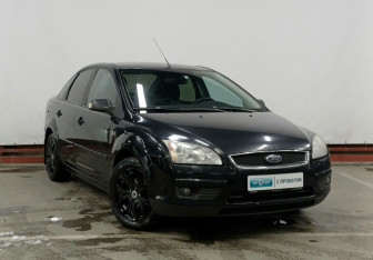 Подержанный автомобиль Ford Focus Sedan 2007 года (3 фото)