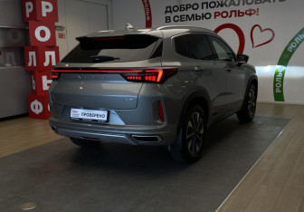 Подержанный автомобиль Exeed LX 2024 года (4 фото)