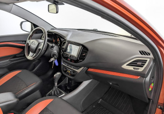 Подержанный автомобиль LADA (ВАЗ) Vesta Wagon 2021 года (11 фото)