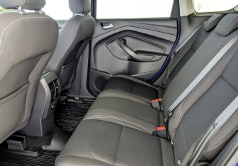 Подержанный автомобиль Ford Kuga 2018 года (12 фото)