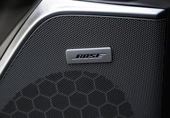 Подержанный автомобиль Cadillac Escalade Suv 2020 года (24 фото)