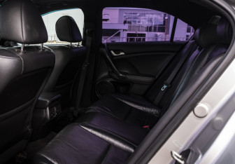 Подержанный автомобиль Honda Accord Sedan 2008 года (15 фото)