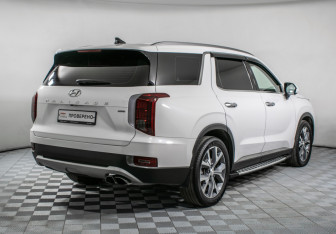 Подержанный автомобиль Hyundai Palisade 2019 года (5 фото)