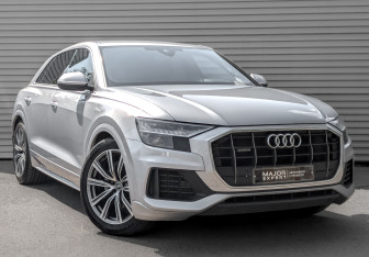 Подержанный автомобиль Audi Q8 2021 года (3 фото)