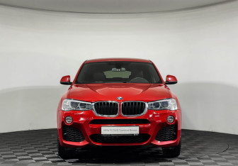 Подержанный автомобиль BMW X4 2018 года (3 фото)