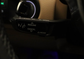 Подержанный автомобиль Porsche Cayenne 2021 года (15 фото)