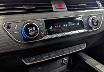 Подержанный автомобиль Audi A5 Liftback 2022 года (20 фото)