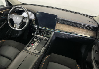 Подержанный автомобиль Skywell ET5 2022 года (9 фото)