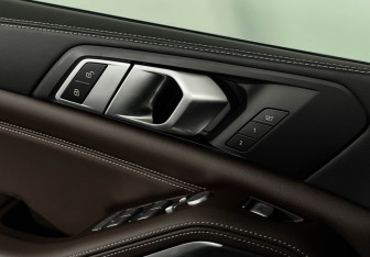 Новый BMW X5 2025 (20 фото)