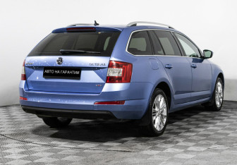 Подержанный автомобиль Skoda Octavia Wagon 2015 года (3 фото)