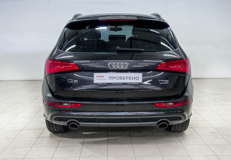 Подержанный автомобиль Audi Q5 2015 года (6 фото)