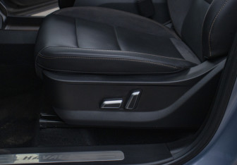 Подержанный автомобиль Haval Dargo 2022 года (19 фото)