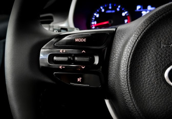 Подержанный автомобиль Kia Rio Hatchback 2021 года (23 фото)