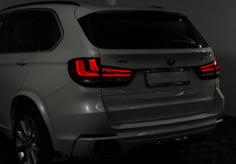 Подержанный автомобиль BMW X5 2016 года (20 фото)