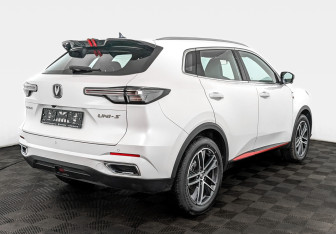Новый Changan UNI-S 2025 (2 фото)