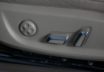 Подержанный автомобиль Audi A5 Coupe 2012 года (15 фото)