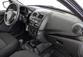 Подержанный автомобиль LADA (ВАЗ) Granta Sedan 2024 года (13 фото)