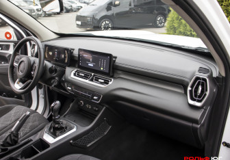 Подержанный автомобиль Great Wall Poer King Kong 2023 года (9 фото)