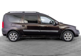 Подержанный автомобиль LADA (ВАЗ) Largus Wagon 2018 года (4 фото)