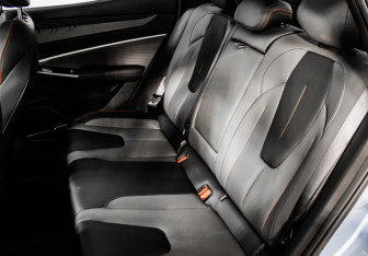 Подержанный автомобиль Geely Cityray 2024 года (13 фото)