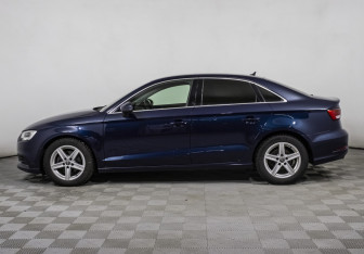 Подержанный автомобиль Audi A3 Sedan 2019 года (8 фото)
