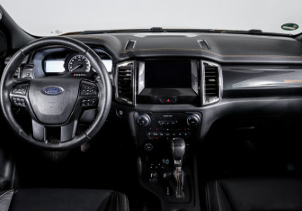 Подержанный автомобиль Ford Ranger 2021 года (12 фото)