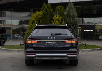 Подержанный автомобиль Audi A6 allroad 2019 года (6 фото)