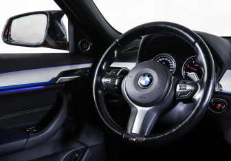 Подержанный автомобиль BMW X2 2018 года (13 фото)