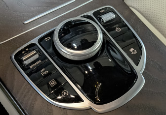 Подержанный автомобиль Mercedes-Benz GLC Coupe 2019 года (25 фото)