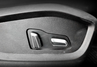 Подержанный автомобиль Exeed LX 2022 года (25 фото)