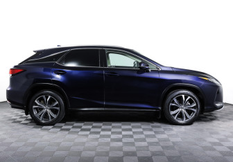 Подержанный автомобиль Lexus RX 2021 года (4 фото)